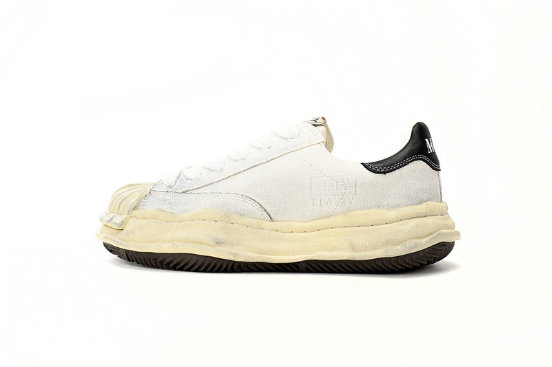 MMY Sneaker  0042