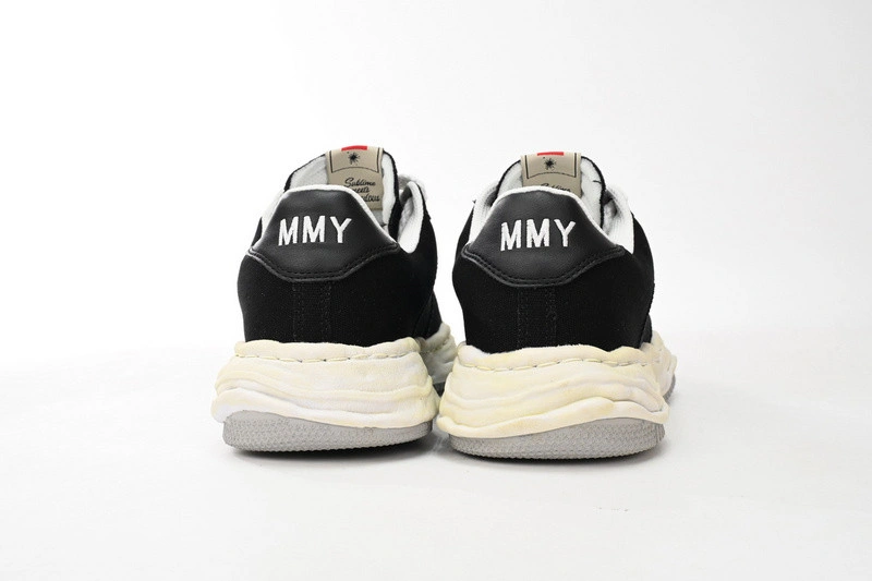 MMY Sneaker  0043