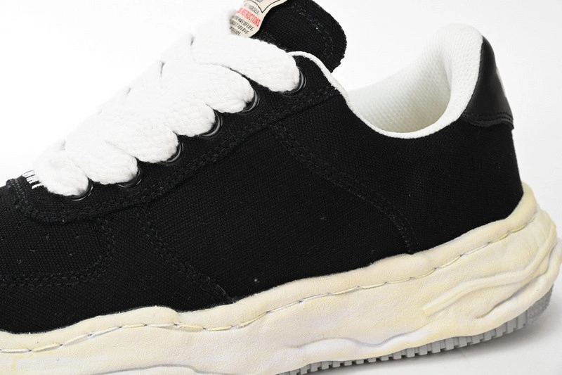 MMY Sneaker  0043