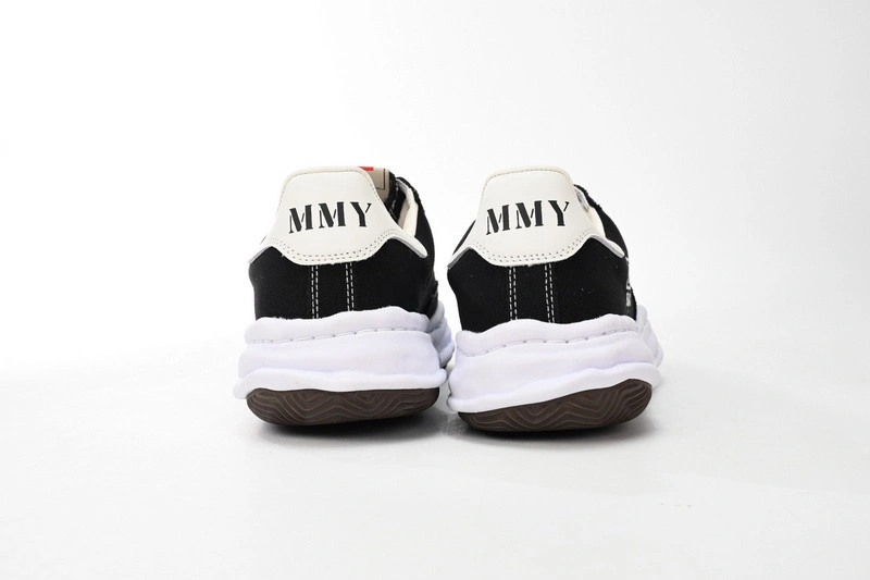MMY Sneaker  0044