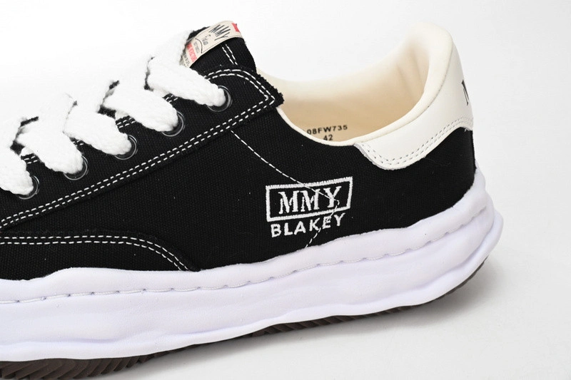 MMY Sneaker  0044