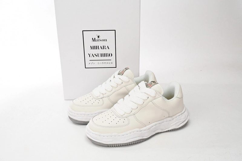 MMY Sneaker  0045