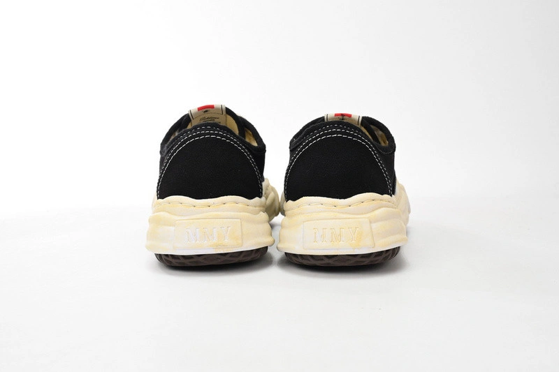 MMY Sneaker  0046