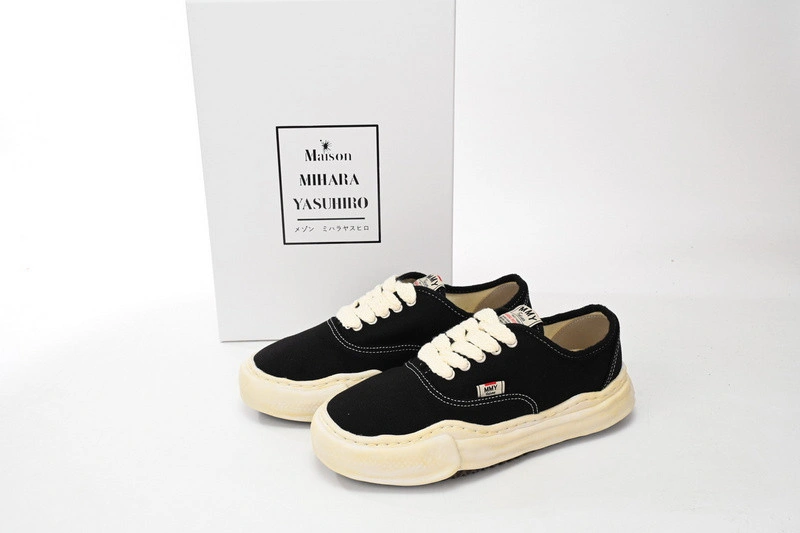 MMY Sneaker  0046