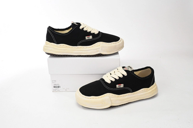 MMY Sneaker  0046