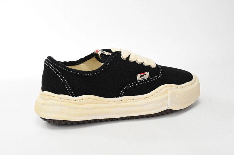 MMY Sneaker  0046