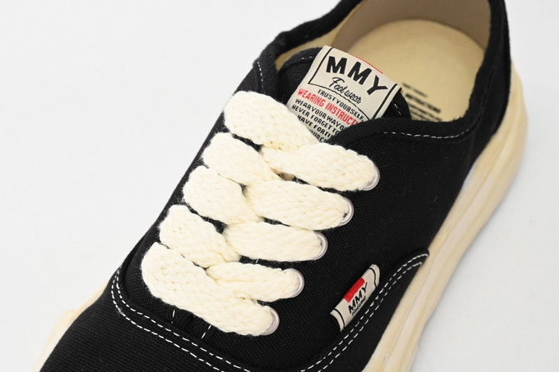 MMY Sneaker  0046