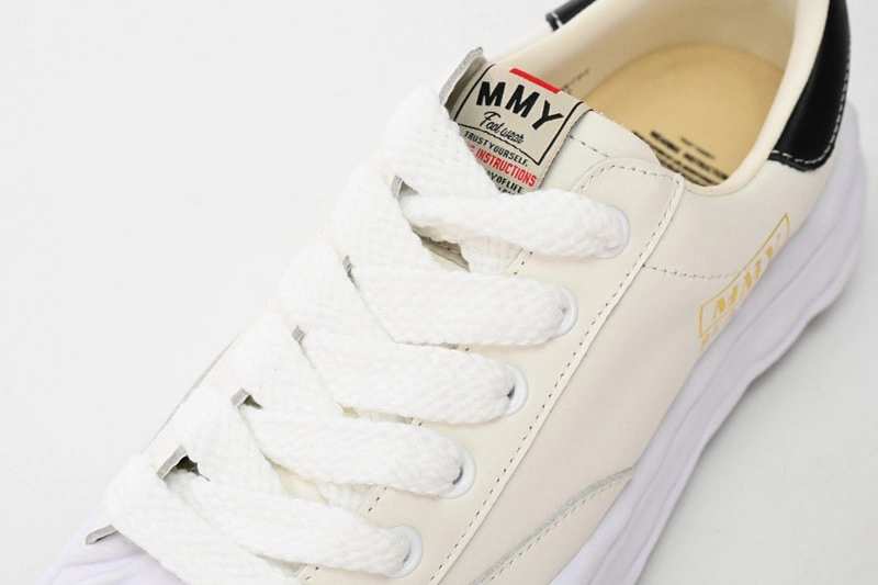 MMY Sneaker  0047