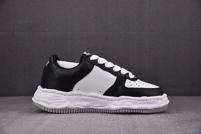 MMY Sneaker  0049