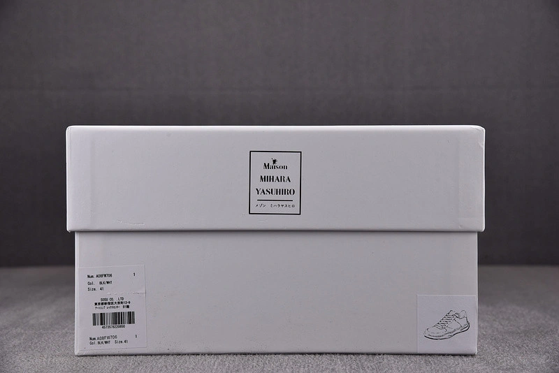 MMY Sneaker  0049