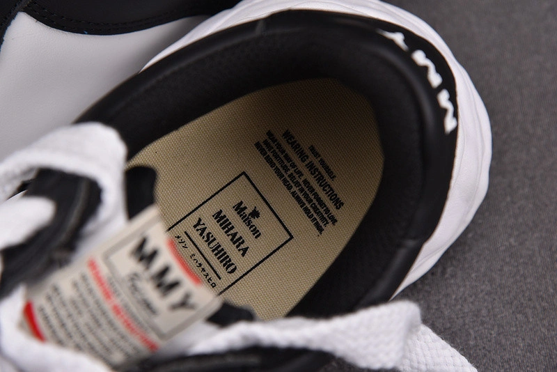 MMY Sneaker  0049