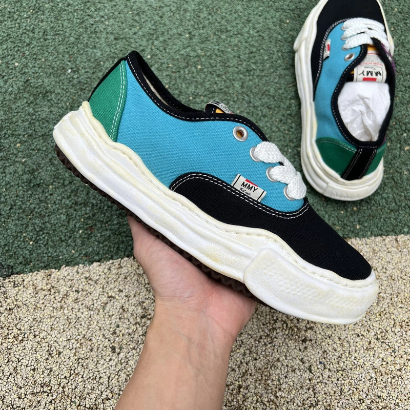 MMY Sneaker  0058