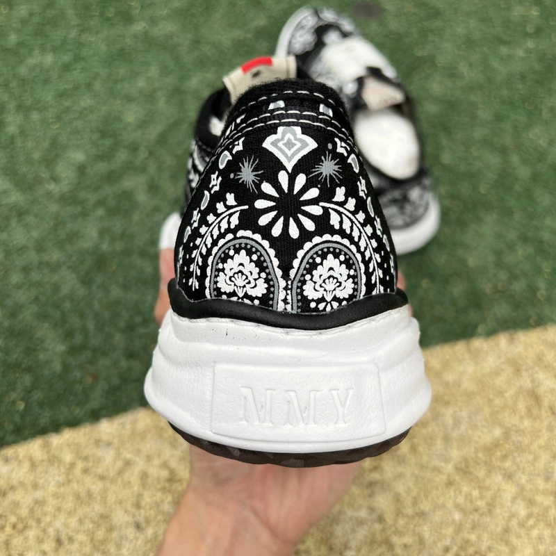 MMY Sneaker  0059