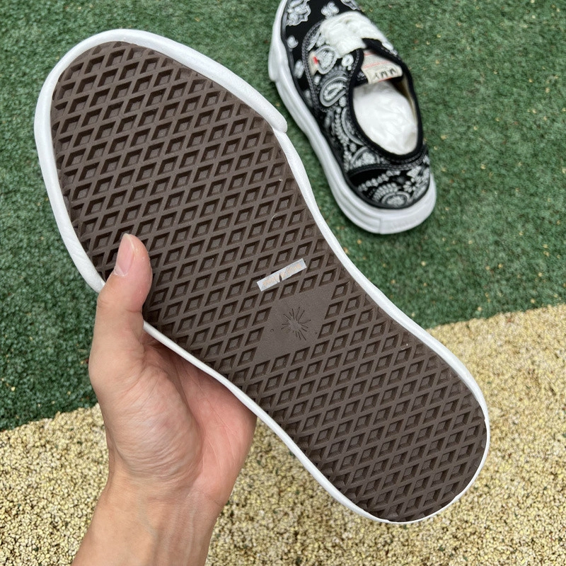 MMY Sneaker  0059