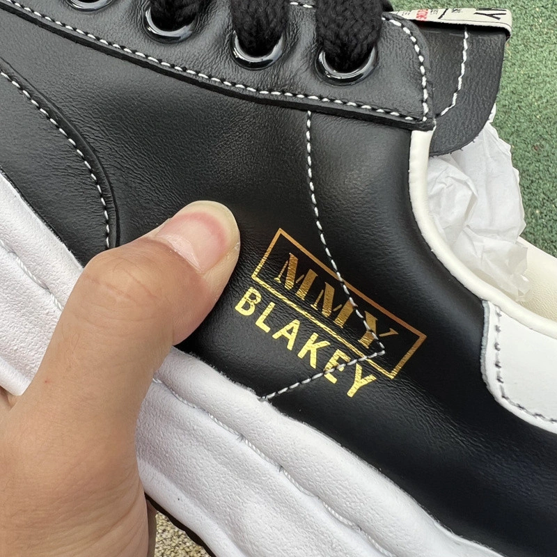 MMY Sneaker  0062