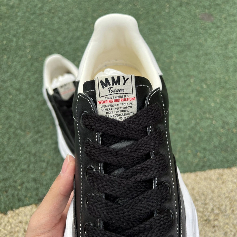 MMY Sneaker  0062