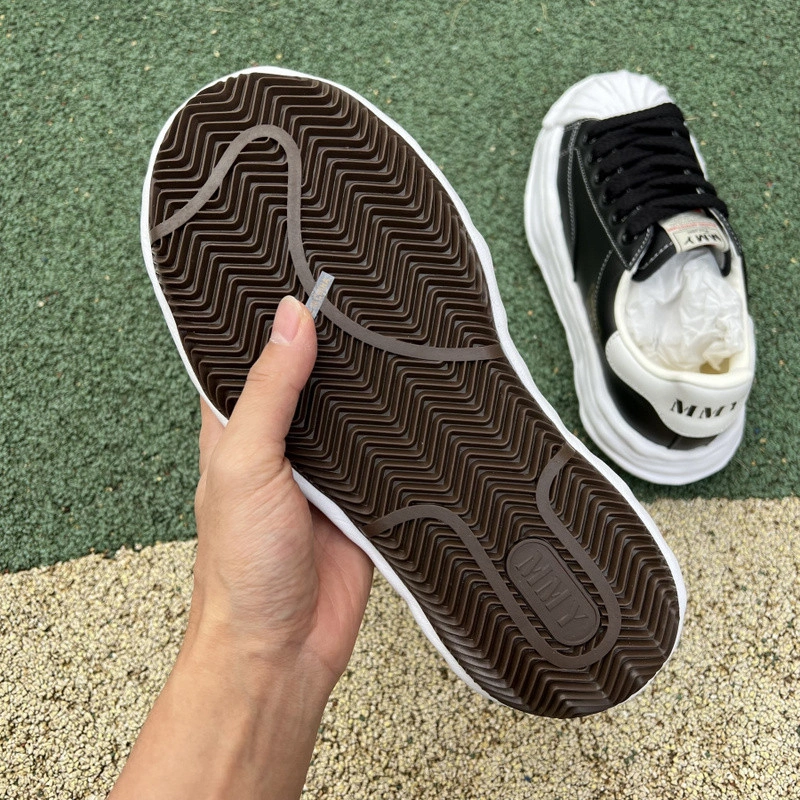 MMY Sneaker  0062