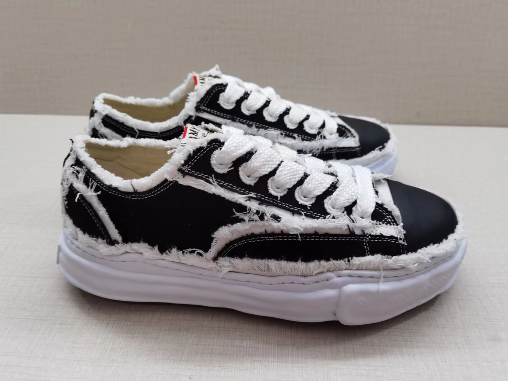 MMY Sneaker  0065