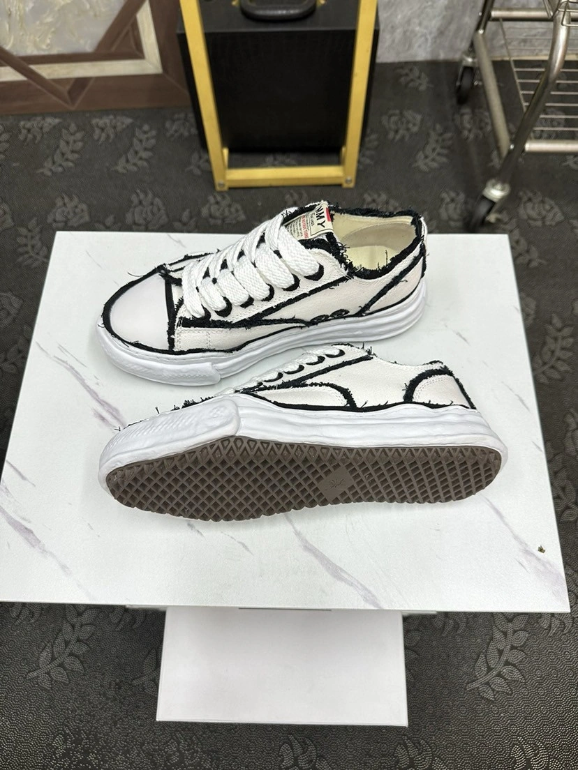 MMY Sneaker  0069