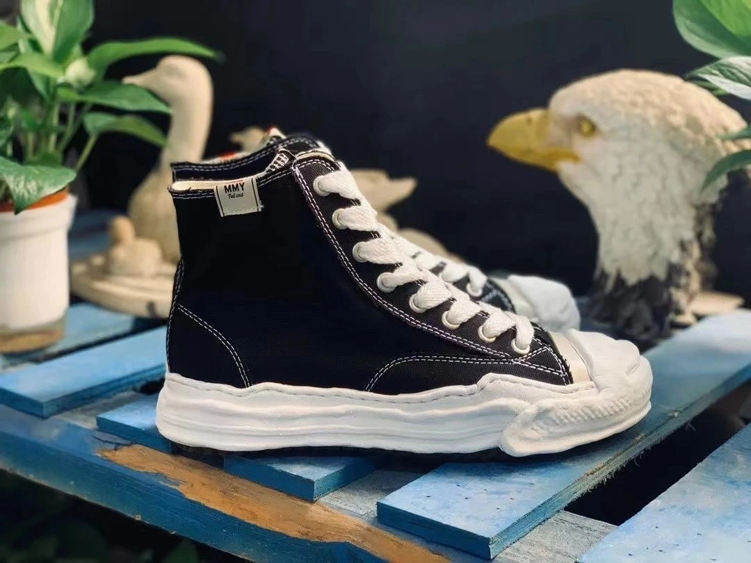 MMY Sneaker  0082