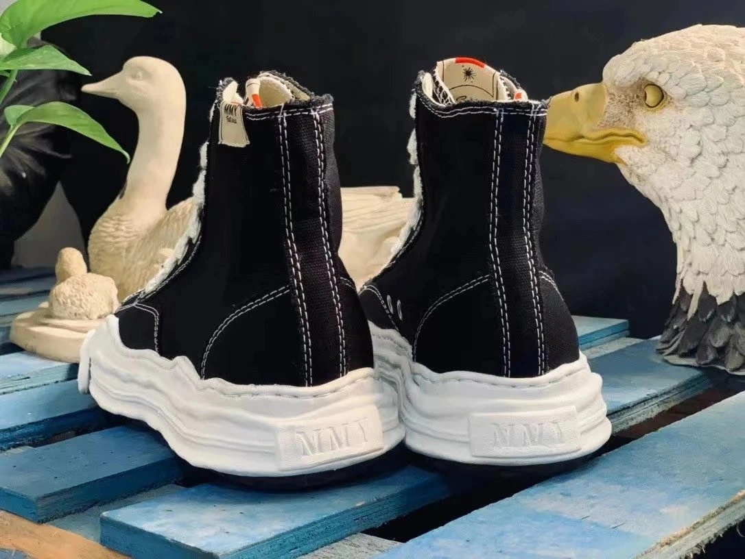 MMY Sneaker  0082
