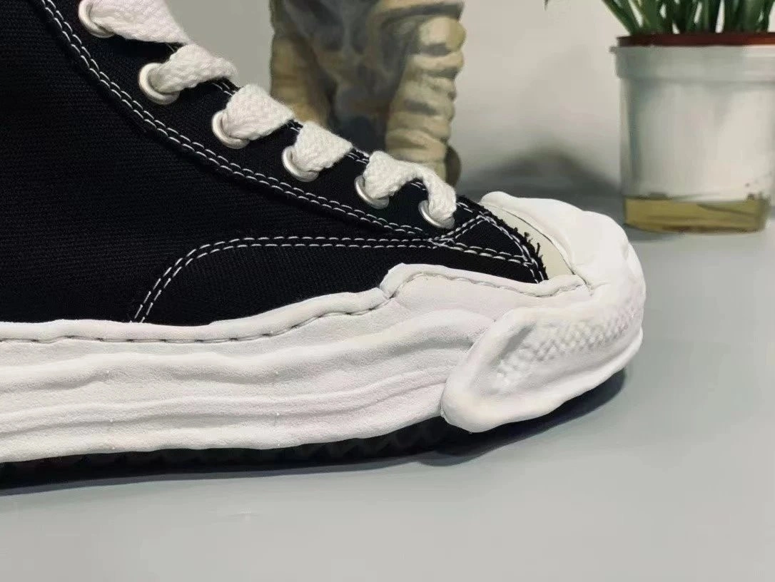 MMY Sneaker  0082