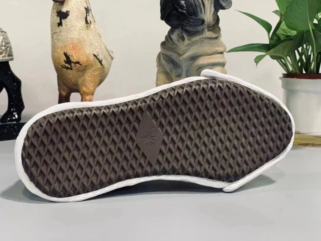 MMY Sneaker  0082