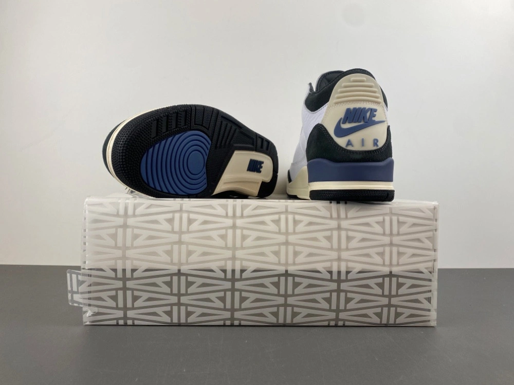 Maniére Jordan 3 Diffused Blue HV8571-100