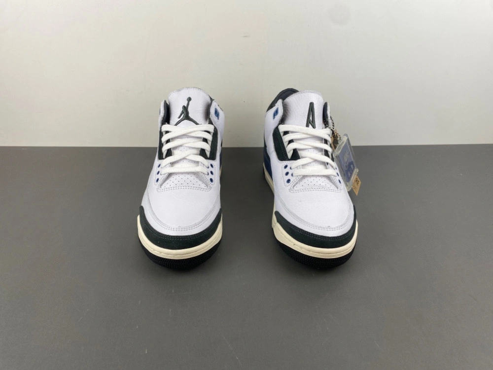 Maniére Jordan 3 Diffused Blue HV8571-100