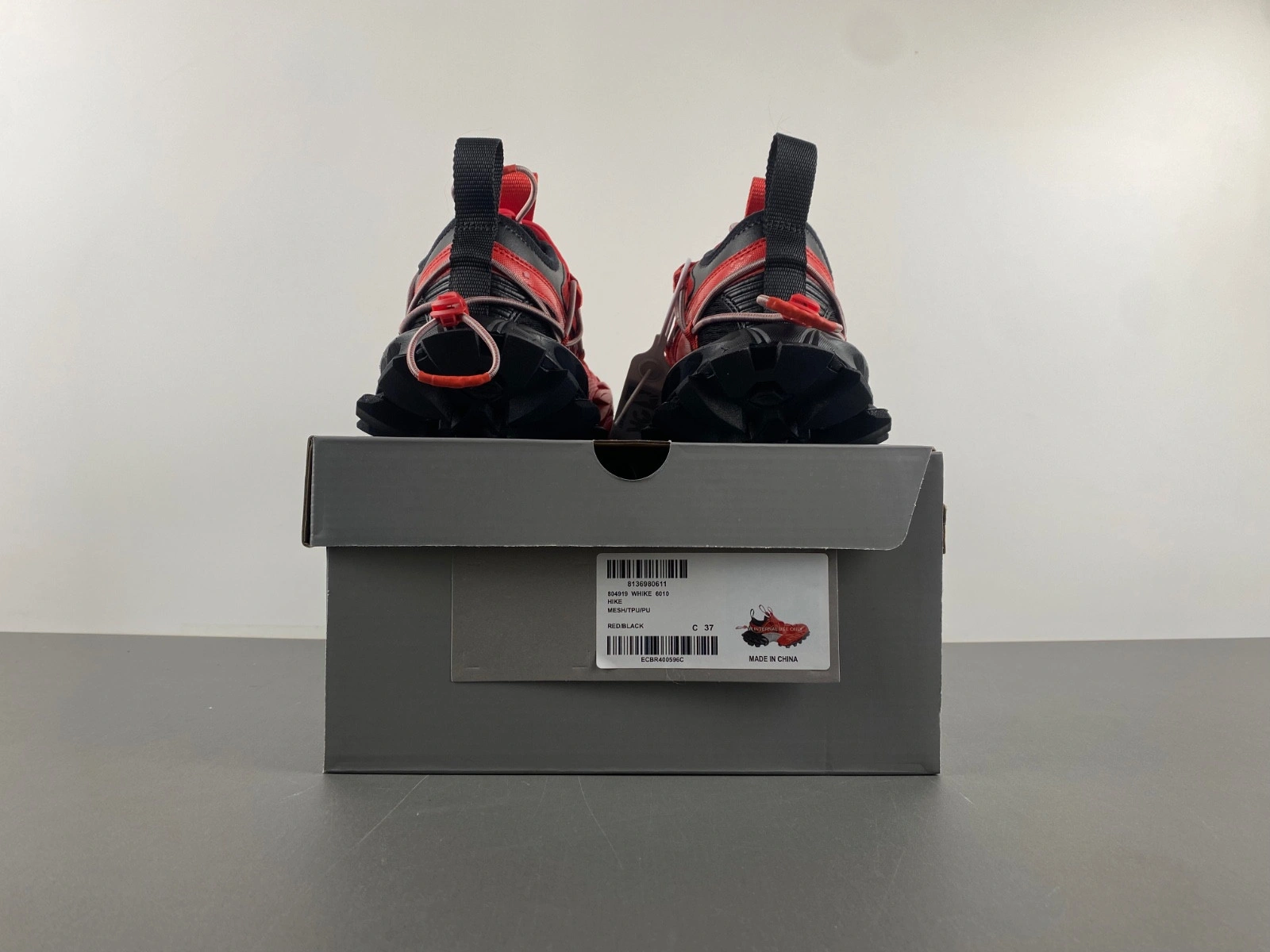 Men's Hike Sneaker in Red black