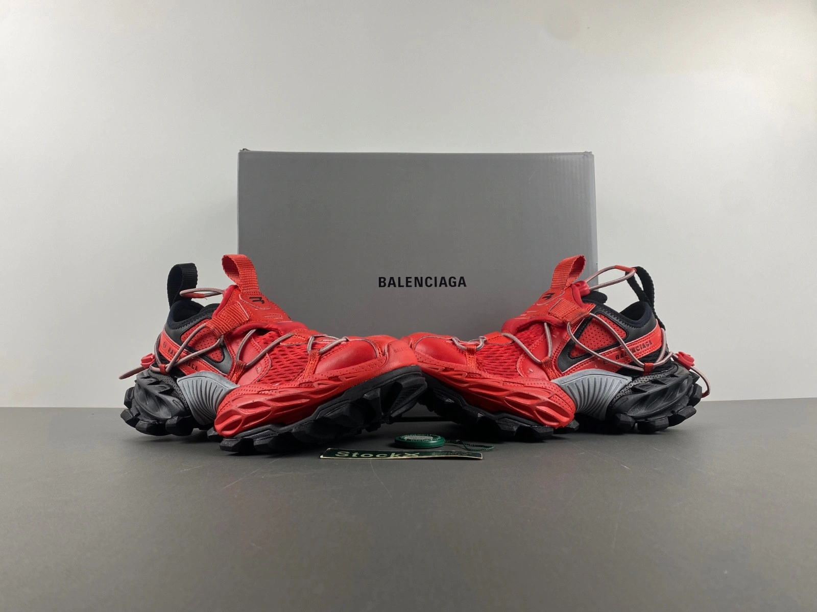 Men's Hike Sneaker in Red black