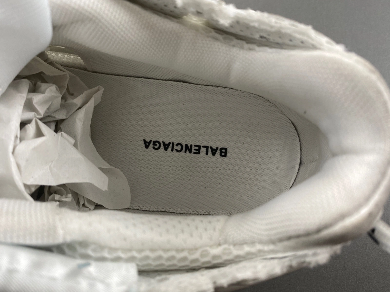 Men's Runner Gradient Sneaker in White black