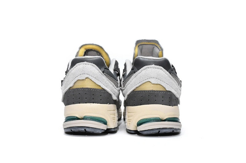 NEW BALANCE 2002R PROTECTION PACK RAIN CLOUD M2002RDA