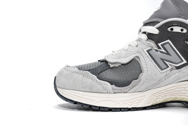 NEW BALANCE 2002R PROTECTION PACK RAIN CLOUD M2002RDA