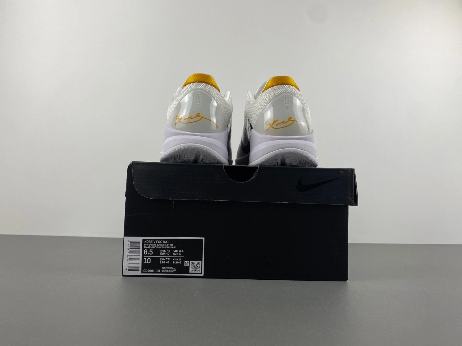 NIKE KOBE 5 PROTRO ALTERNATE BRUCE LEE CD4991-101