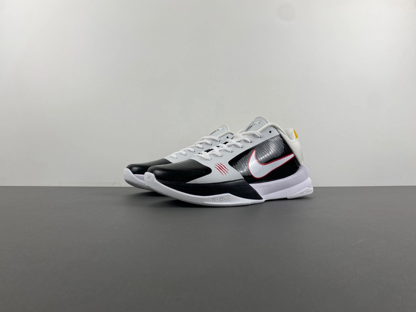 NIKE KOBE 5 PROTRO ALTERNATE BRUCE LEE CD4991-101