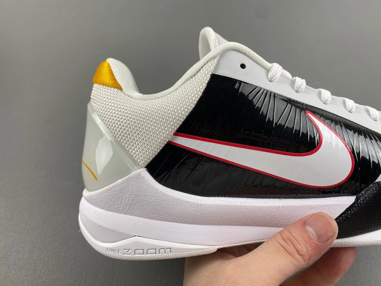 NIKE KOBE 5 PROTRO ALTERNATE BRUCE LEE CD4991-101