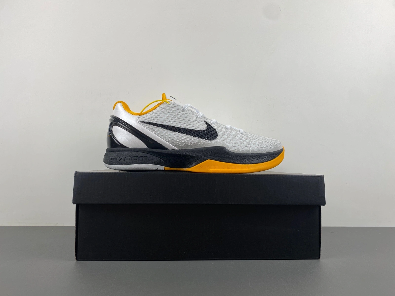 NIKE KOBE 6 PROTRO PLAYOFF PACK WHITE DEL SOL CW2190-100