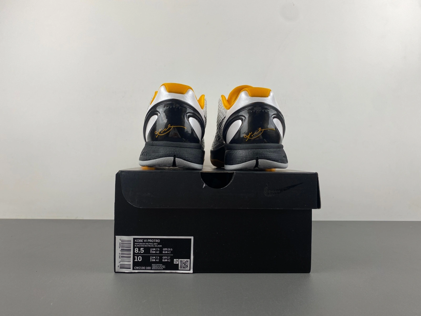 NIKE KOBE 6 PROTRO PLAYOFF PACK WHITE DEL SOL CW2190-100
