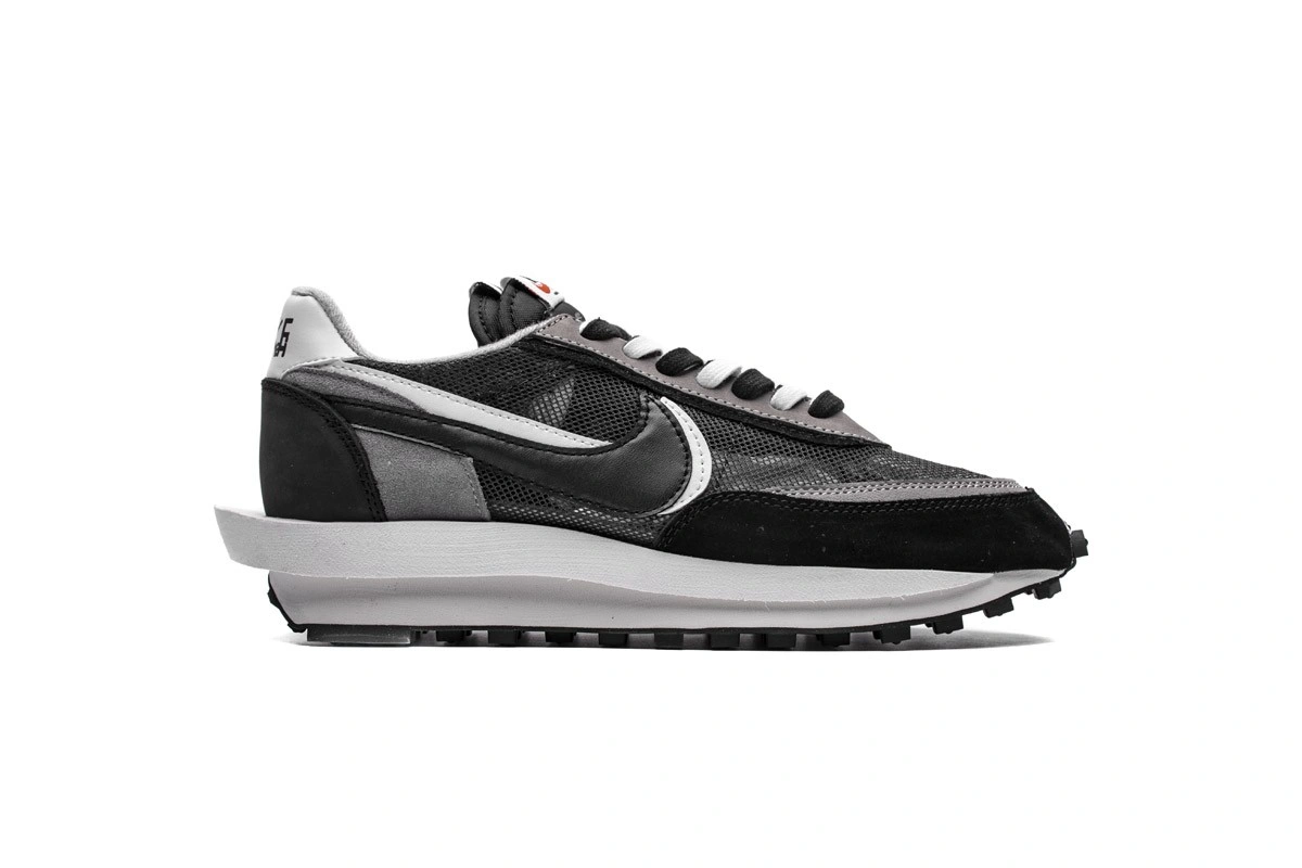 NIKE SACAI X LD WAFFLE BLACK BV0073-001