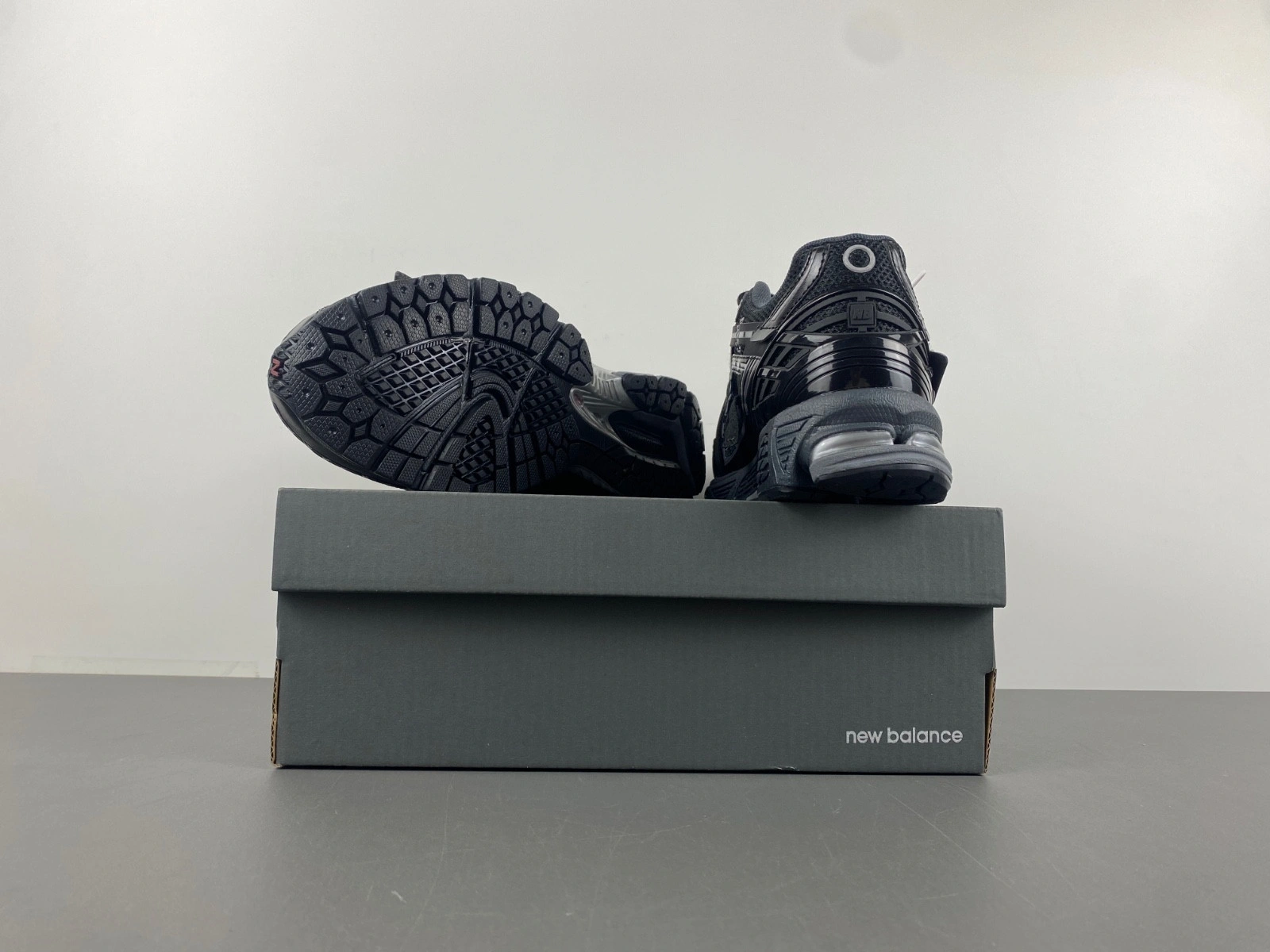 New Balance 1906 Black M1906AF