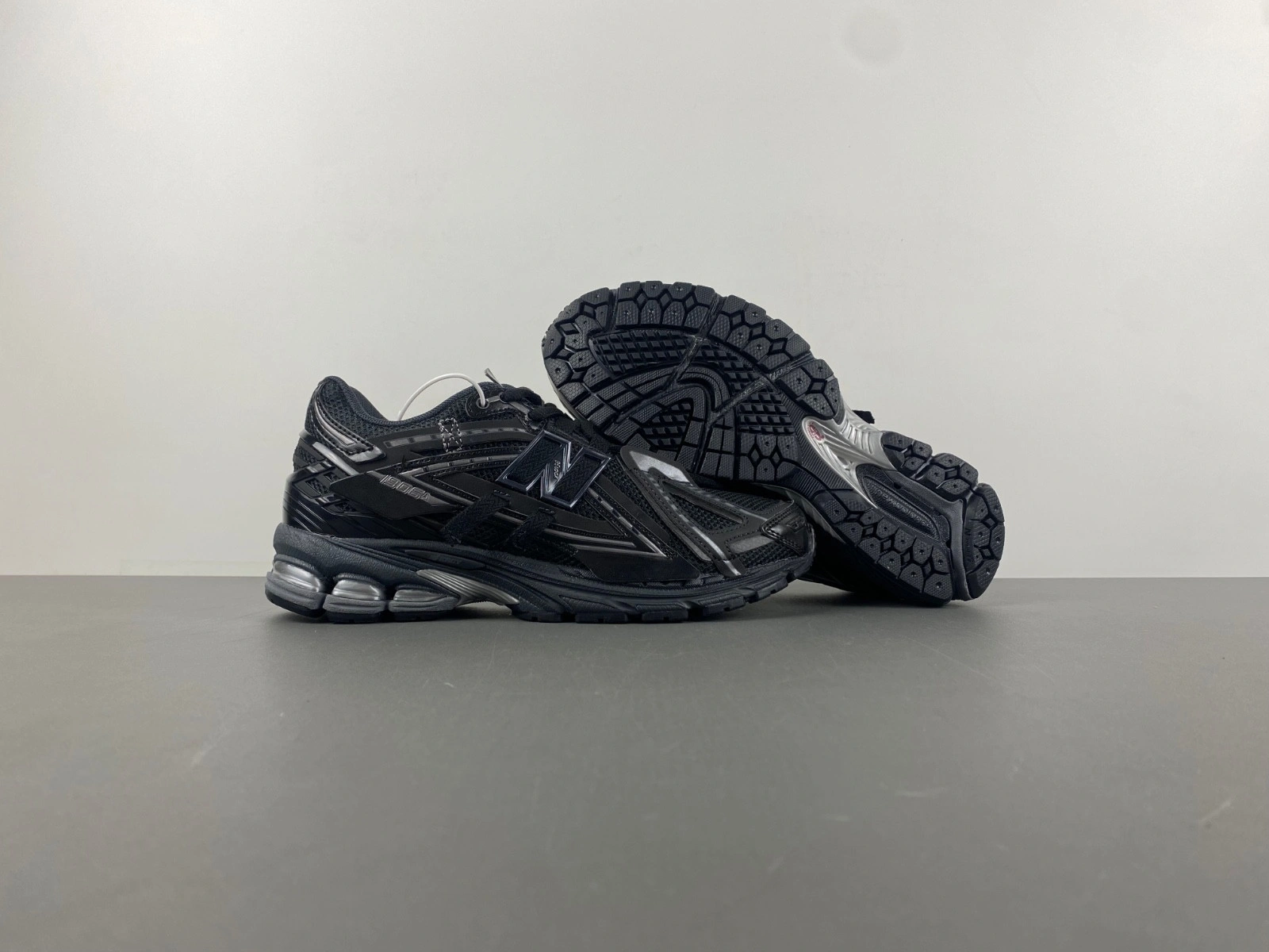 New Balance 1906 Black M1906AF