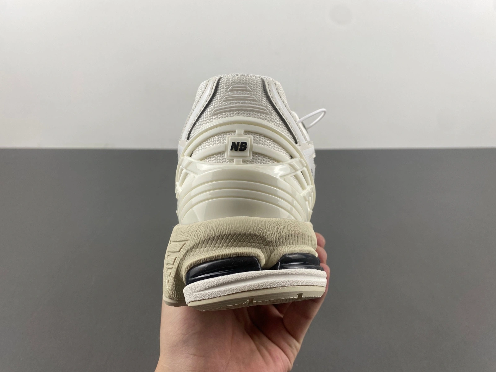New Balance 1906R White   Black - M1906RWW