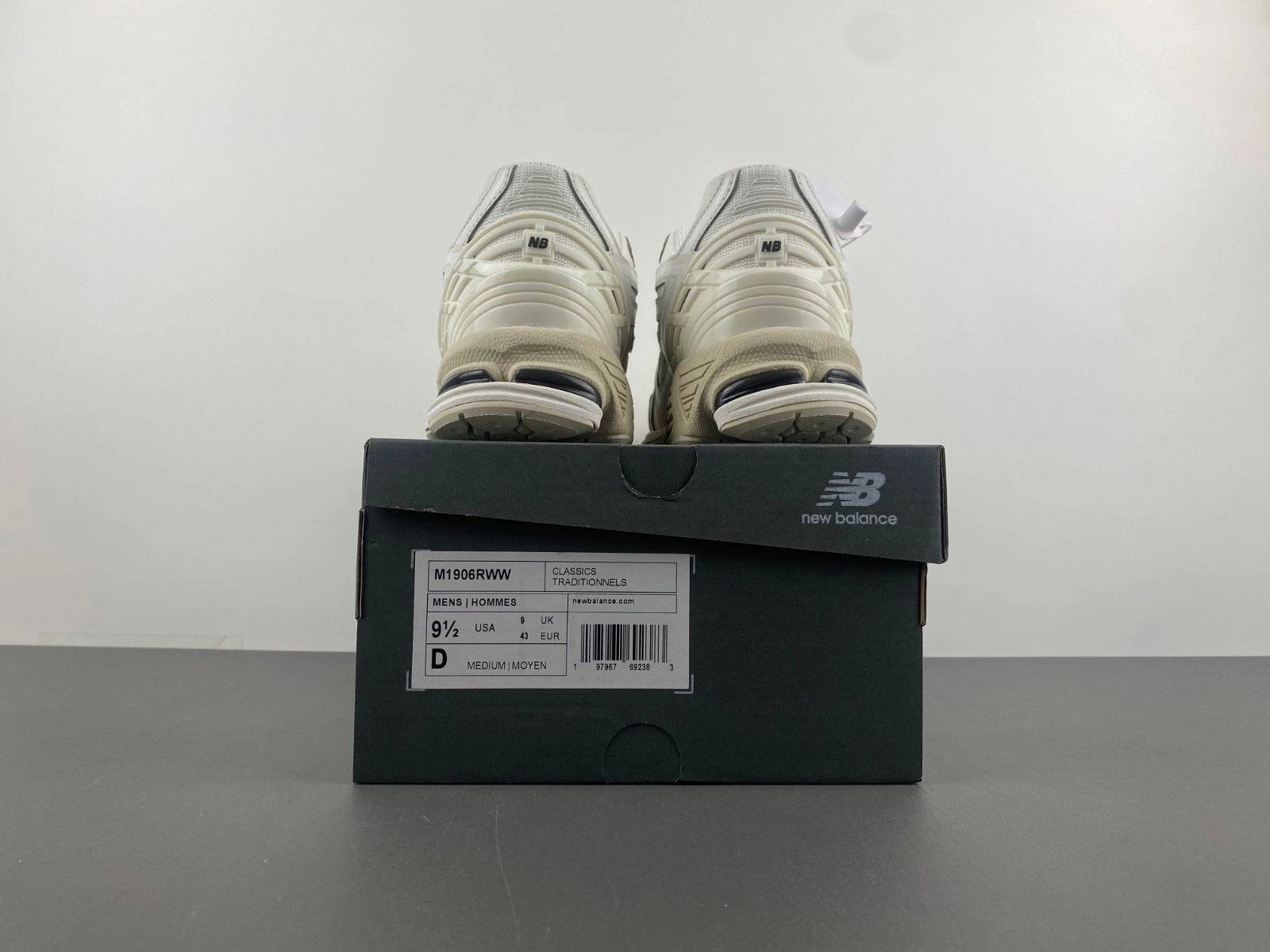 New Balance 1906R White   Black - M1906RWW