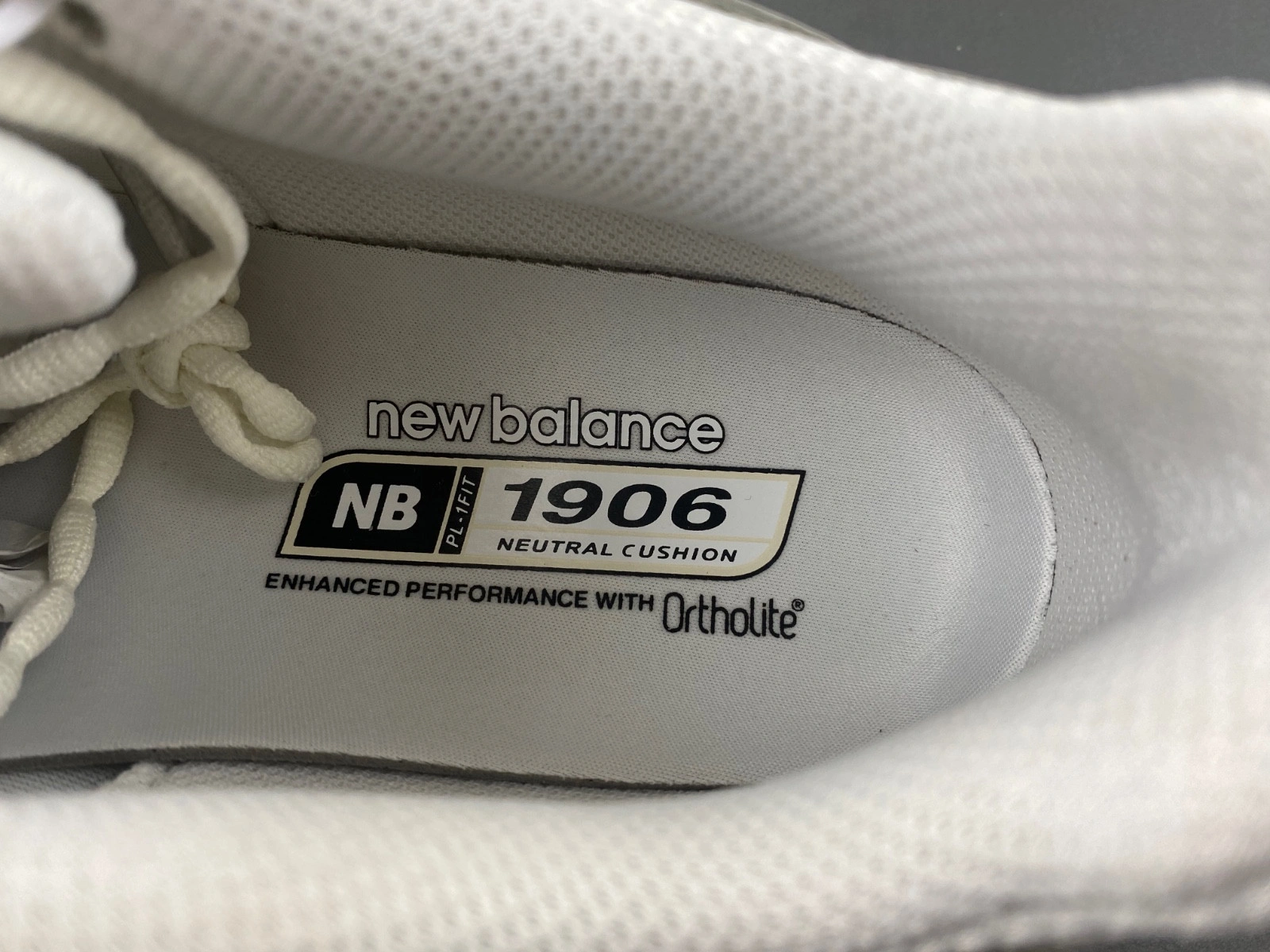 New Balance 1906R White   Black - M1906RWW