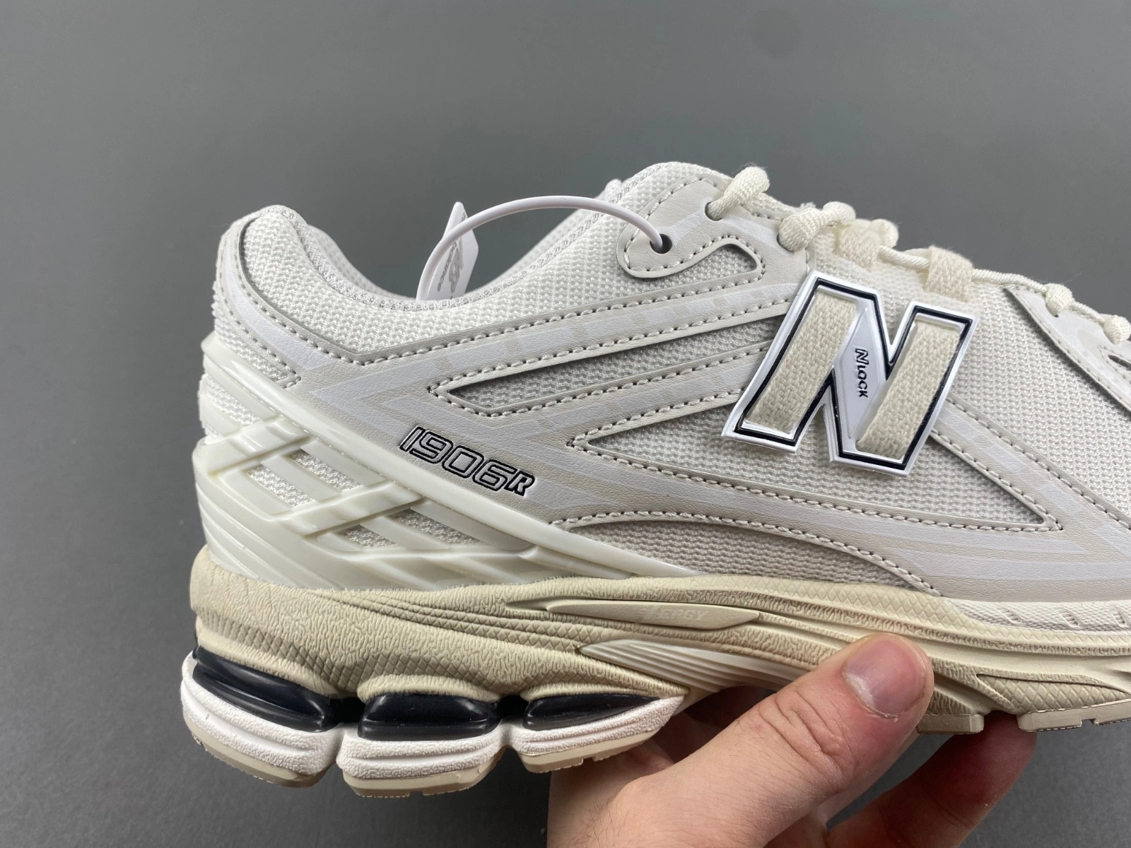 New Balance 1906R White   Black - M1906RWW