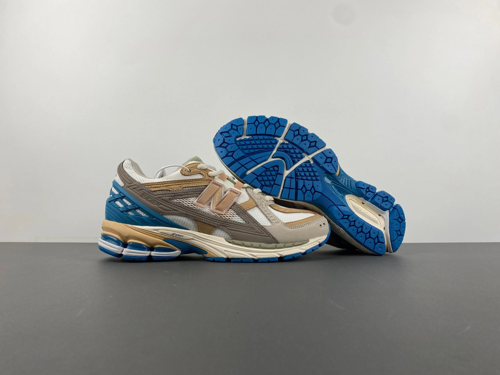 New Balance 1906U Concepts Hours and Days  M1906NCS