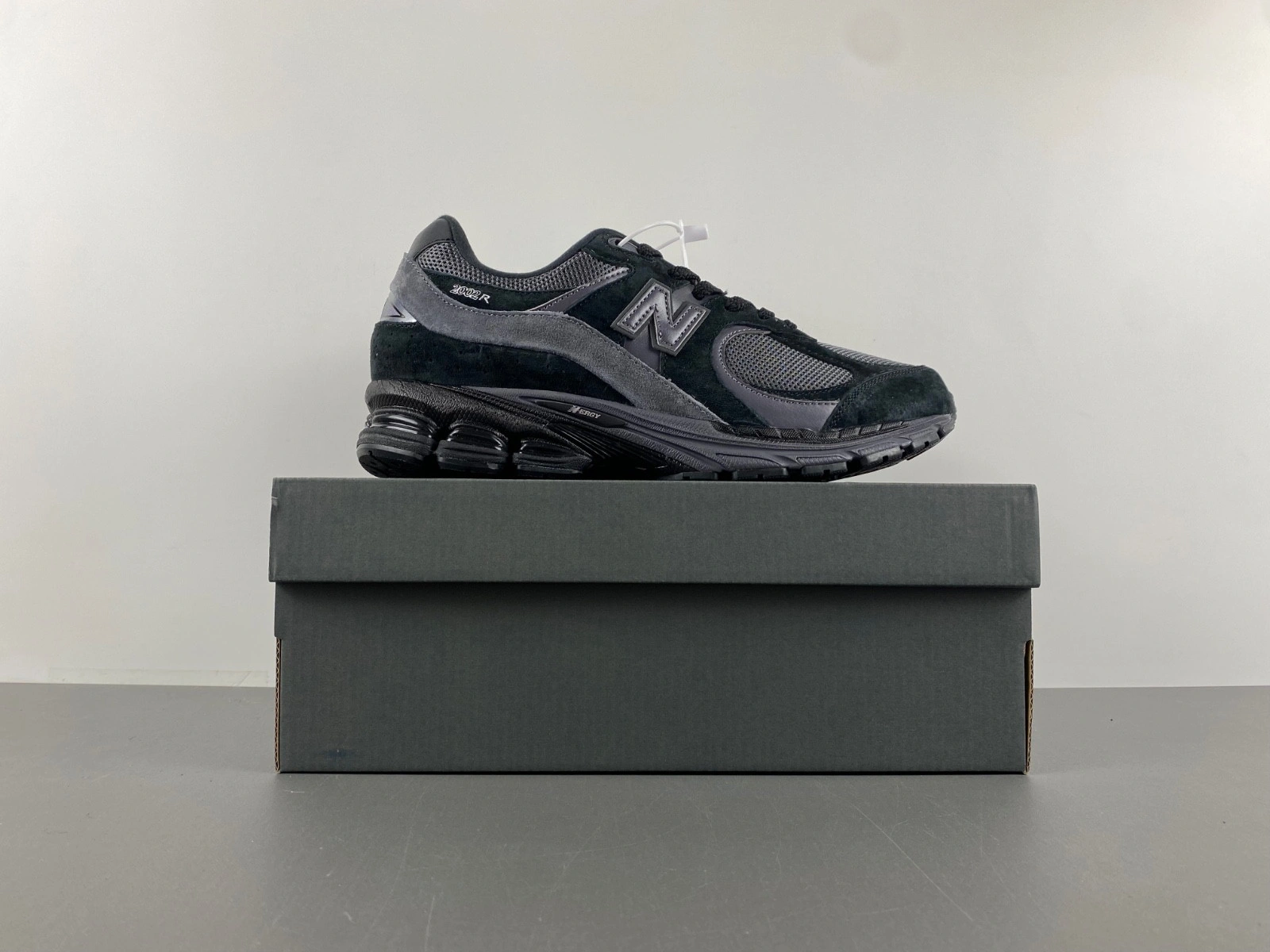New Balance 2002R Black Dark Grey Men's - M2002RBL