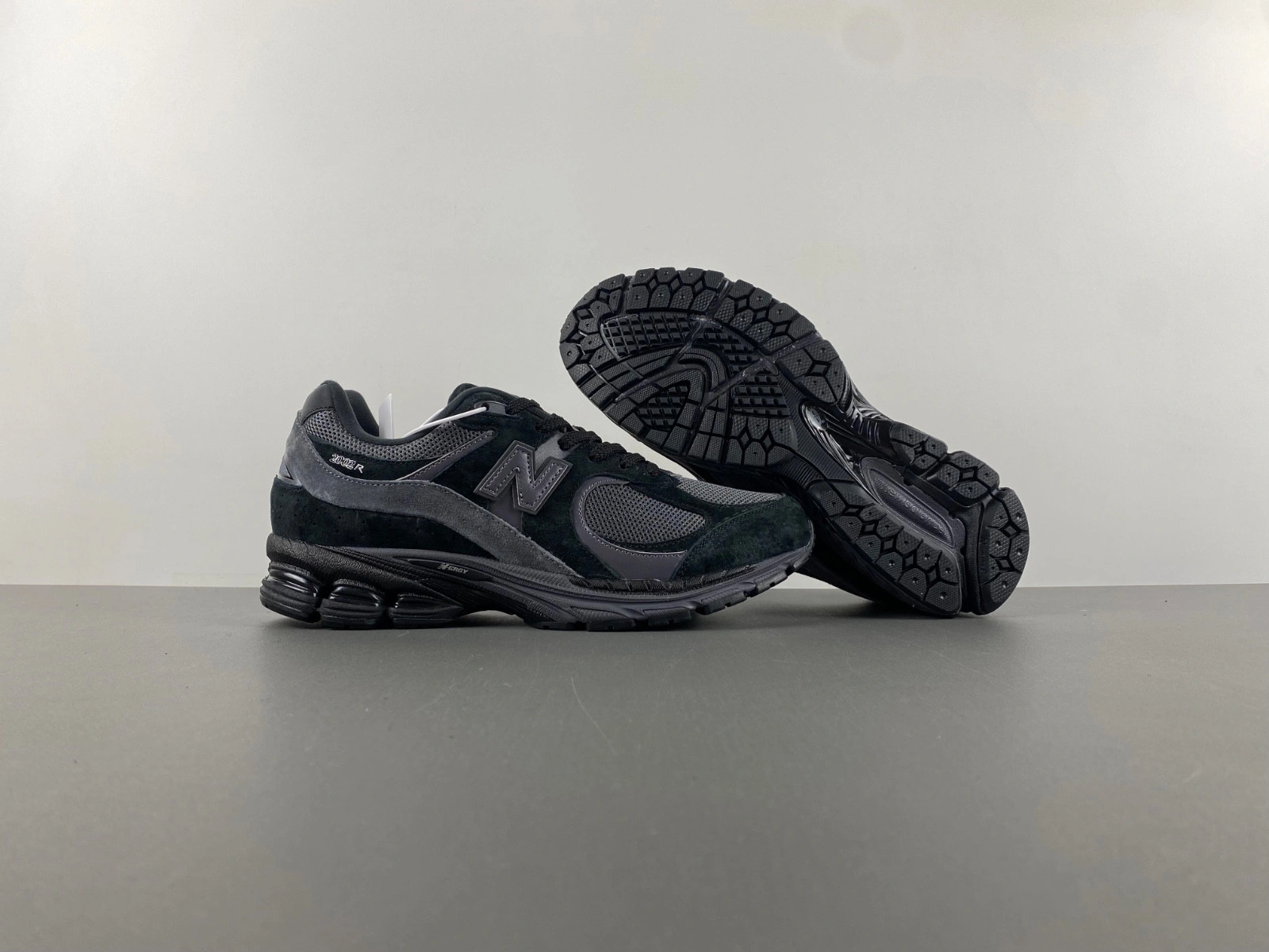 New Balance 2002R Black Dark Grey Men's - M2002RBL