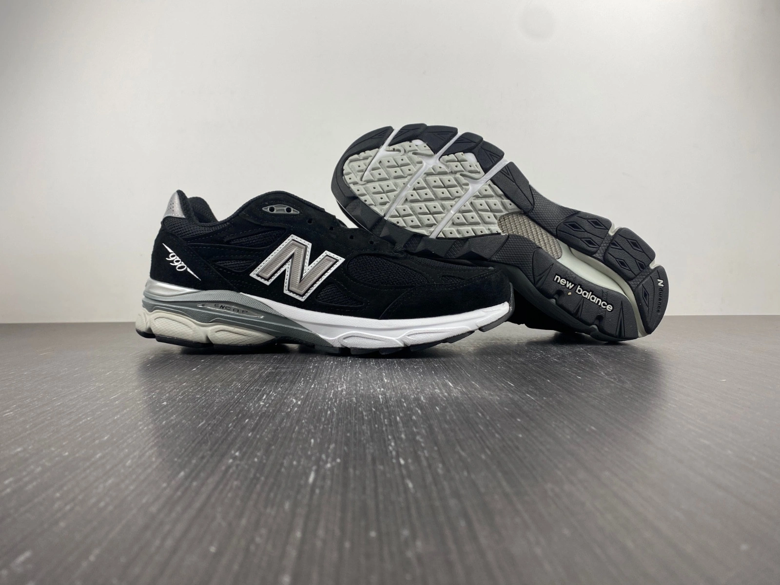 New Balance 990v3 Black White - M990BS3